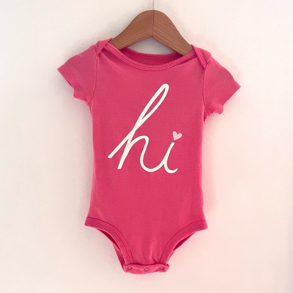 10/$20💥 hi 🩷 Baby Girl Bodysuit Onesie, Coral Pink, Short Sleeves, Carter's